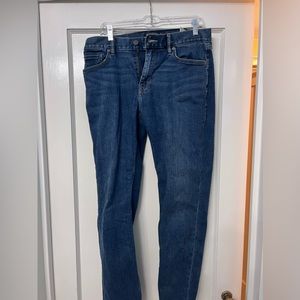 Banana Republic Athletic Tapered Fit Jeans 32x32